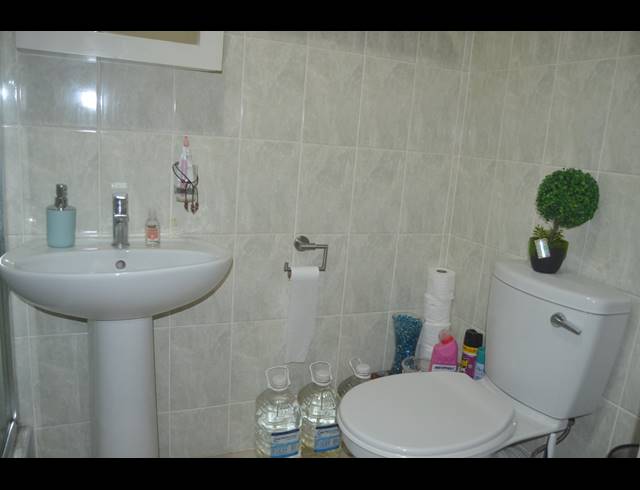 2 BEDROOM APARTMENT FOR SALE IN SCOTTBURGH CENTRAL